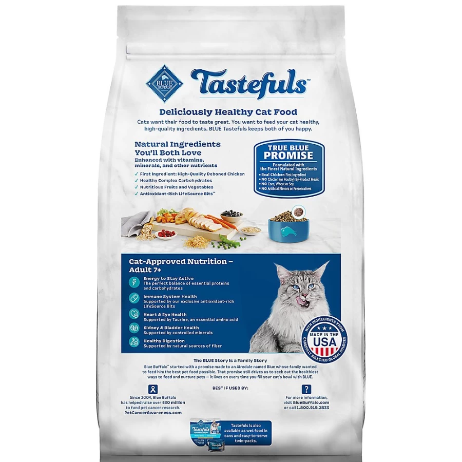 PetSmart Blue Buffalo Tastefuls Natural Senior Dry Cat Food with Chicken for Mature Cats