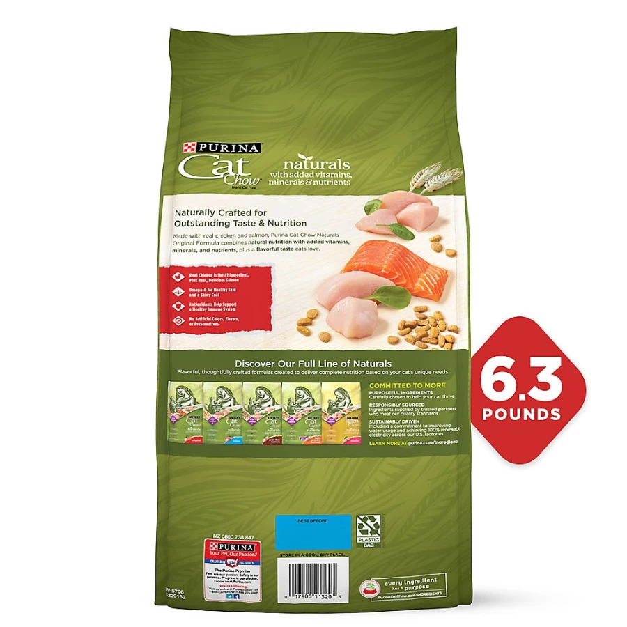 PetSmart Purina Cat Chow Naturals Dry Cat Food - Chicken Recipe, Natural Ingredients, No Artificial Flavors, All Life Stages