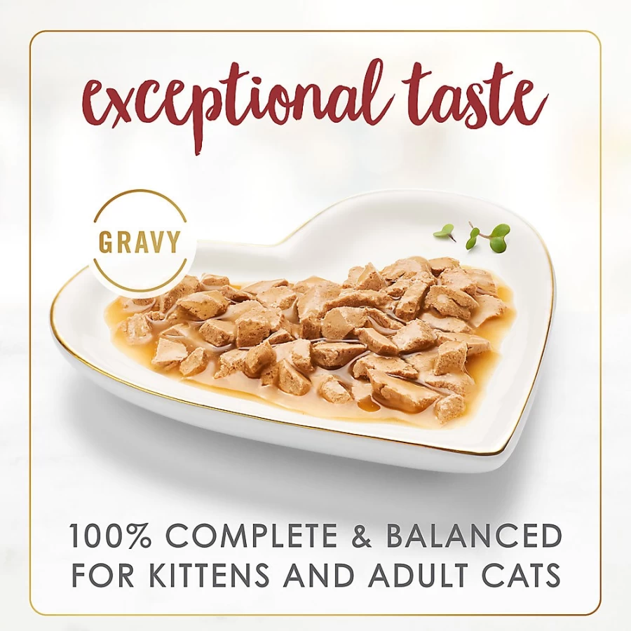 PetSmart Fancy Feast Gravy Lovers Wet Cat Food for All Life Stages - 3.33 oz. Can, Vitamin-Enriched Gourmet Gravy