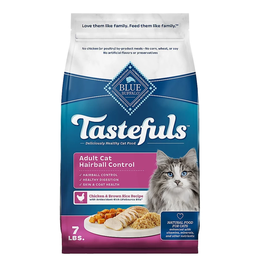PetSmart Blue Buffalo Life Protection Formula Adult Dry Cat Food - Natural Chicken Recipe, High Protein Healthy Cat Kibble