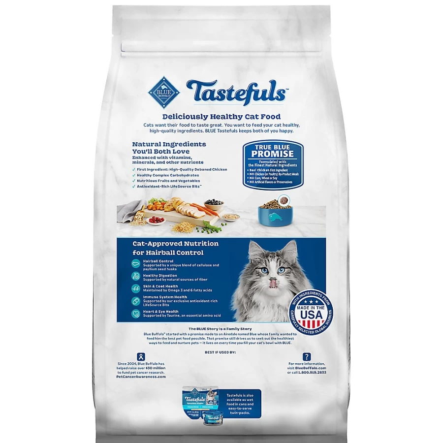 PetSmart Blue Buffalo Life Protection Formula Adult Dry Cat Food - Natural Chicken Recipe, High Protein Healthy Cat Kibble