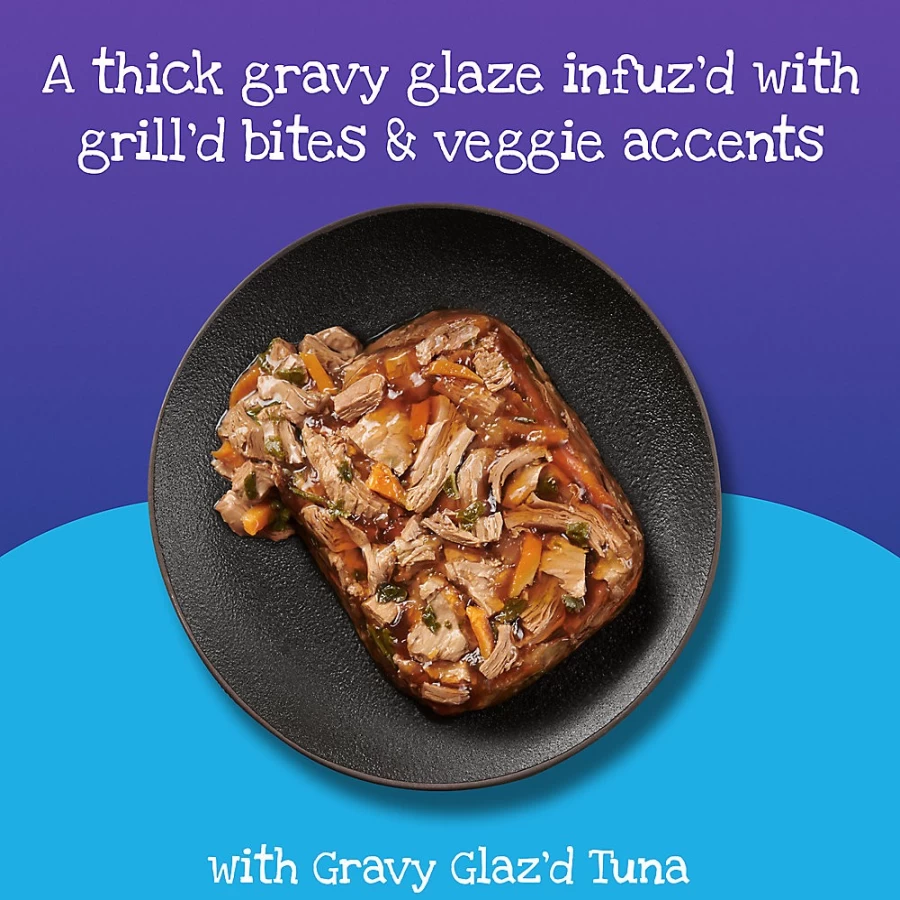 Purina Friskies Glaz'd & Infuz'd Adult Wet Cat Food 3.5 oz - Savory Gravy & Tender Chunks - PetSmart