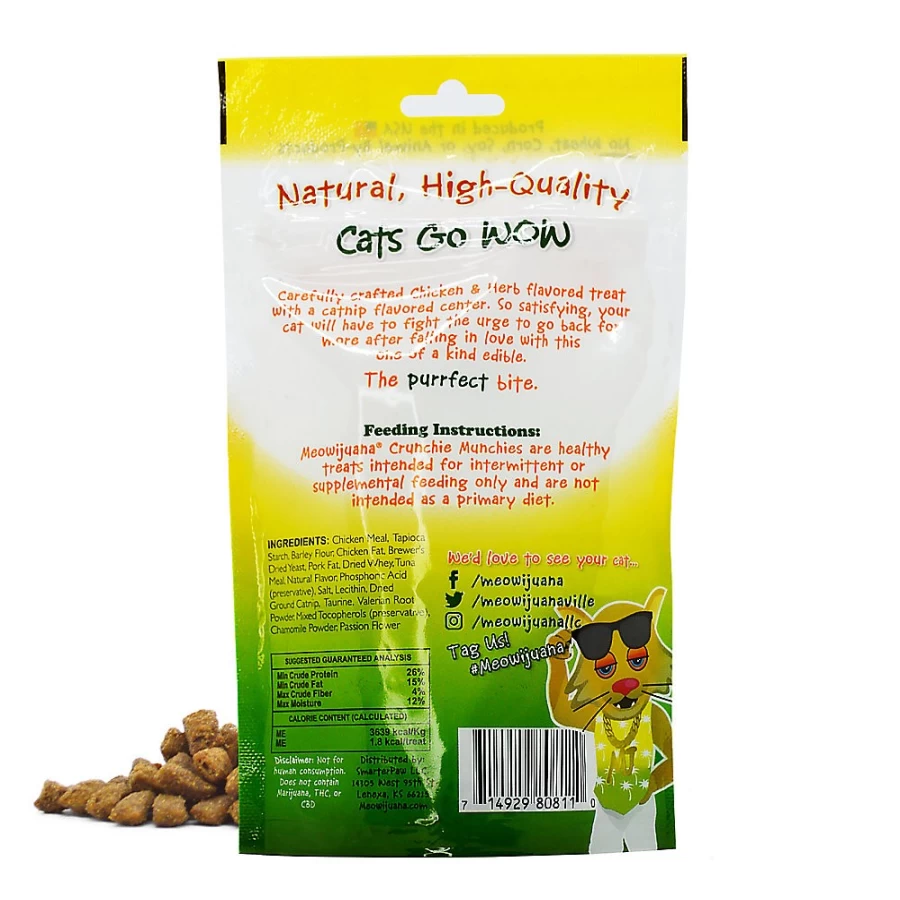 "PetSmart Meowijuana Crunchie Munchies - Irresistible Cat Treats for Your Feline Friend"