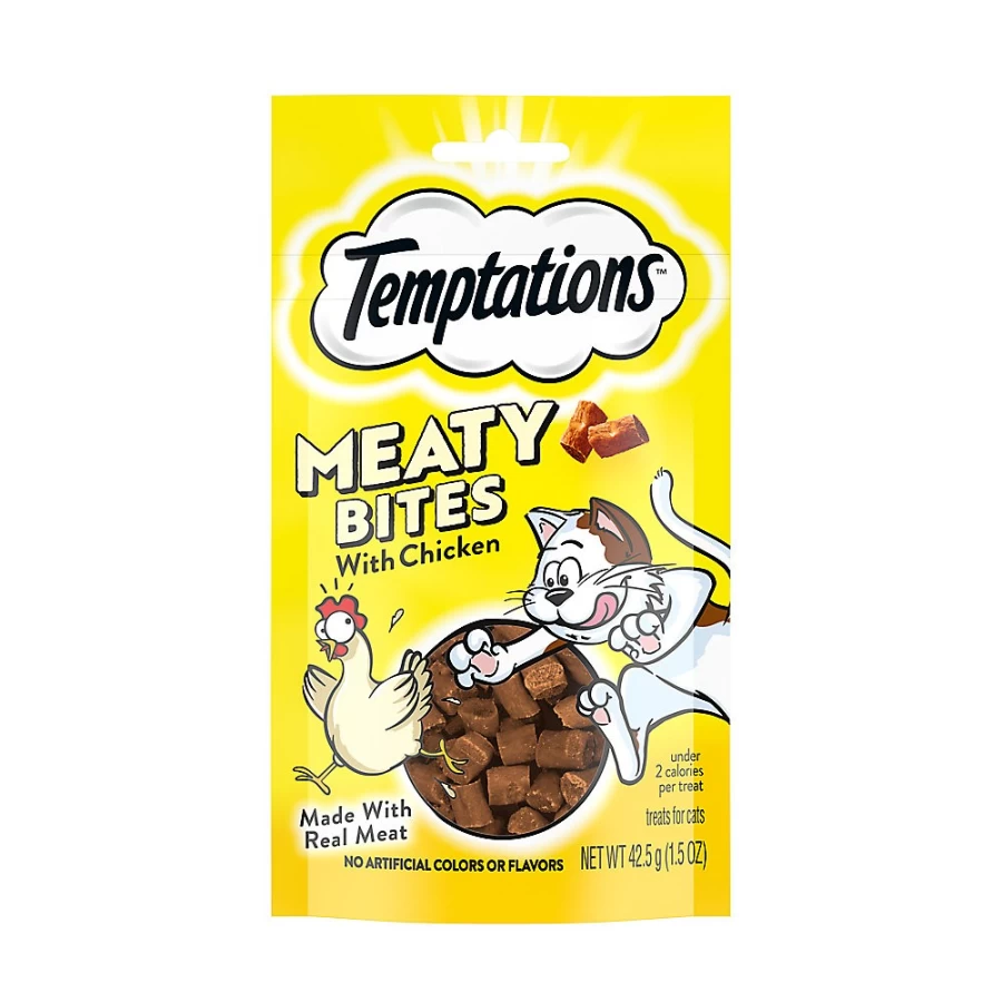 PetSmart Temptations Meaty Bites Soft Cat Treats with Chicken Flavor for Adult Cats