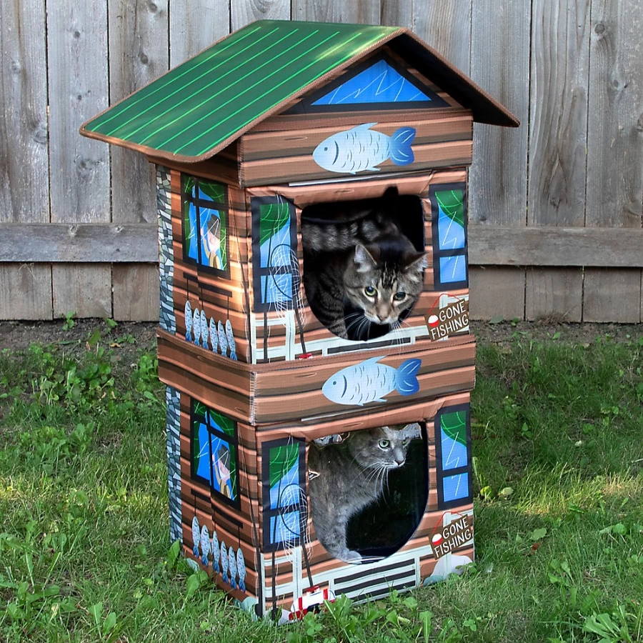 PetSmart Insulated Outdoor Cat House - Weatherproof Kitty Cabin for All Seasons
