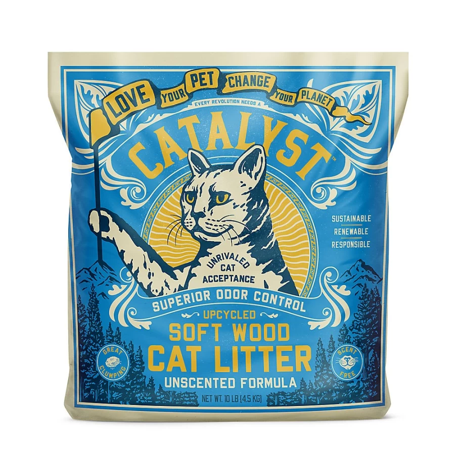 PetSmart Unscented Clumping Wood Cat Litter - Eco-Friendly, Low Dust, Lightweight, Natural Softwood Formula