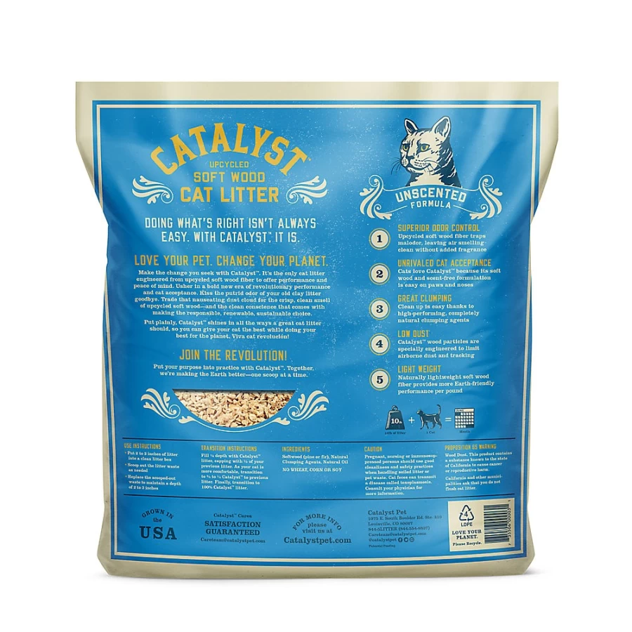 PetSmart Unscented Clumping Wood Cat Litter - Eco-Friendly, Low Dust, Lightweight, Natural Softwood Formula