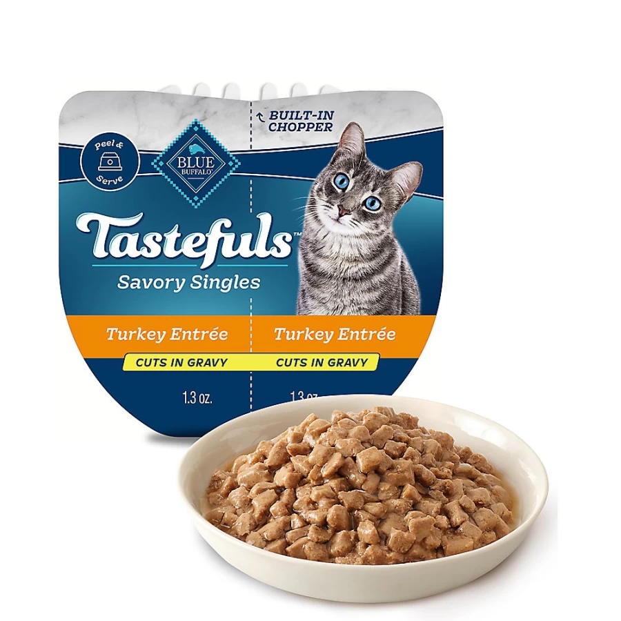 PetSmart Blue Buffalo Tastefuls Spoonless Singles Natural Adult Wet Cat Food Turkey Cuts in Gravy