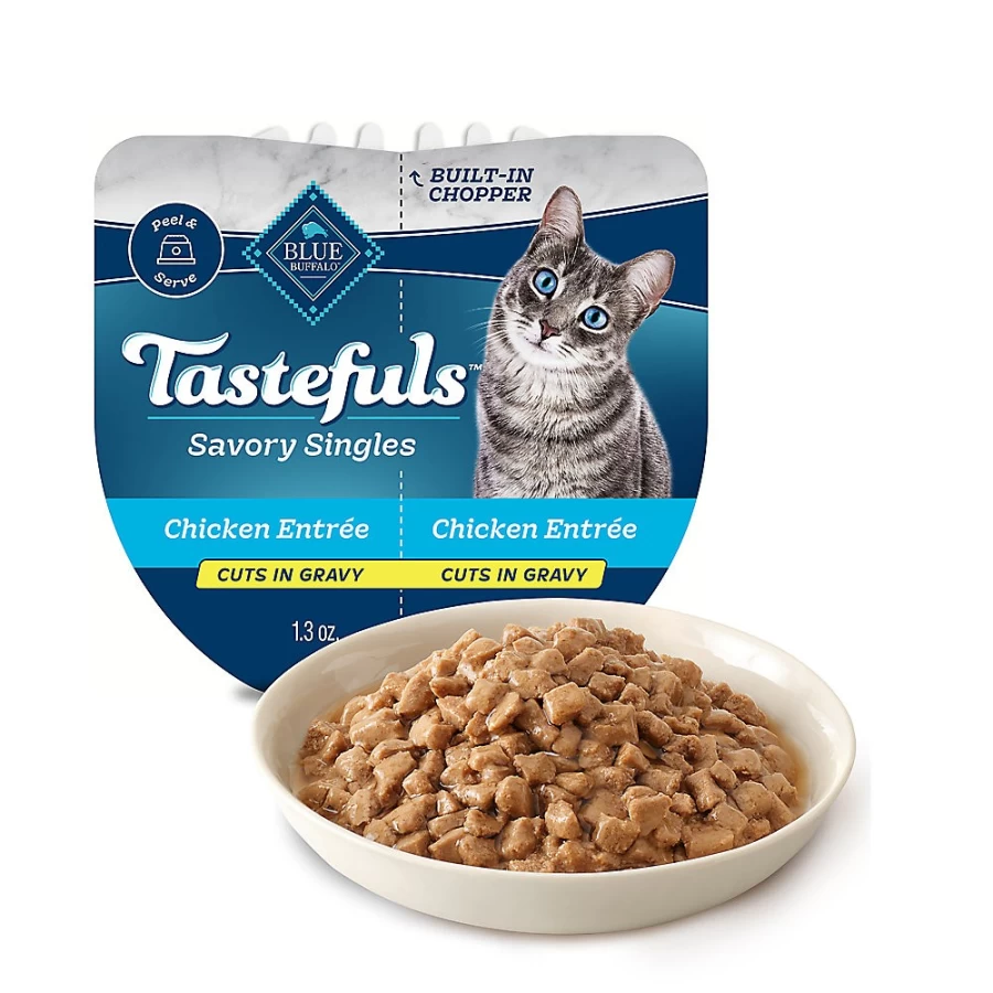 PetSmart Blue Buffalo Tastefuls Spoonless Singles Adult Wet Cat Food - Natural Chicken Cuts in Gravy, Grain-Free Pate for Cats