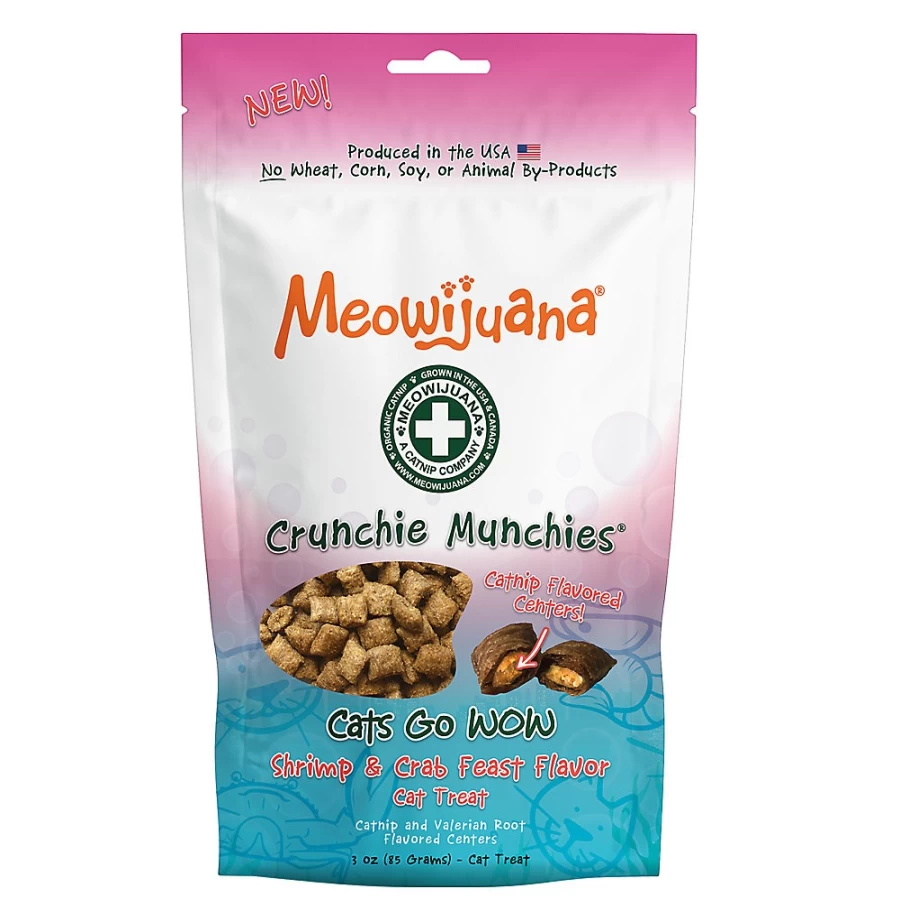 "PetSmart Meowijuana Crunchie Munchies Cat Treats - Shrimp & Crab Flavor, Natural Crunchy Snacks for Cats"