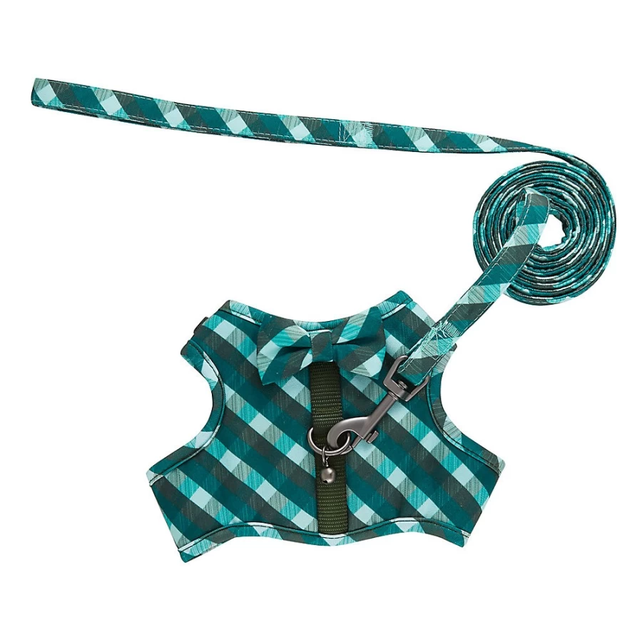 PetSmart Whisker City Green Plaid Cat Harness and Leash Set for Safe Outdoor Adventures