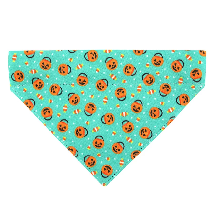 PetSmart Halloween Cat Bandana - Made By Cleo Party Pumpkins Slide-On Pet Accessory