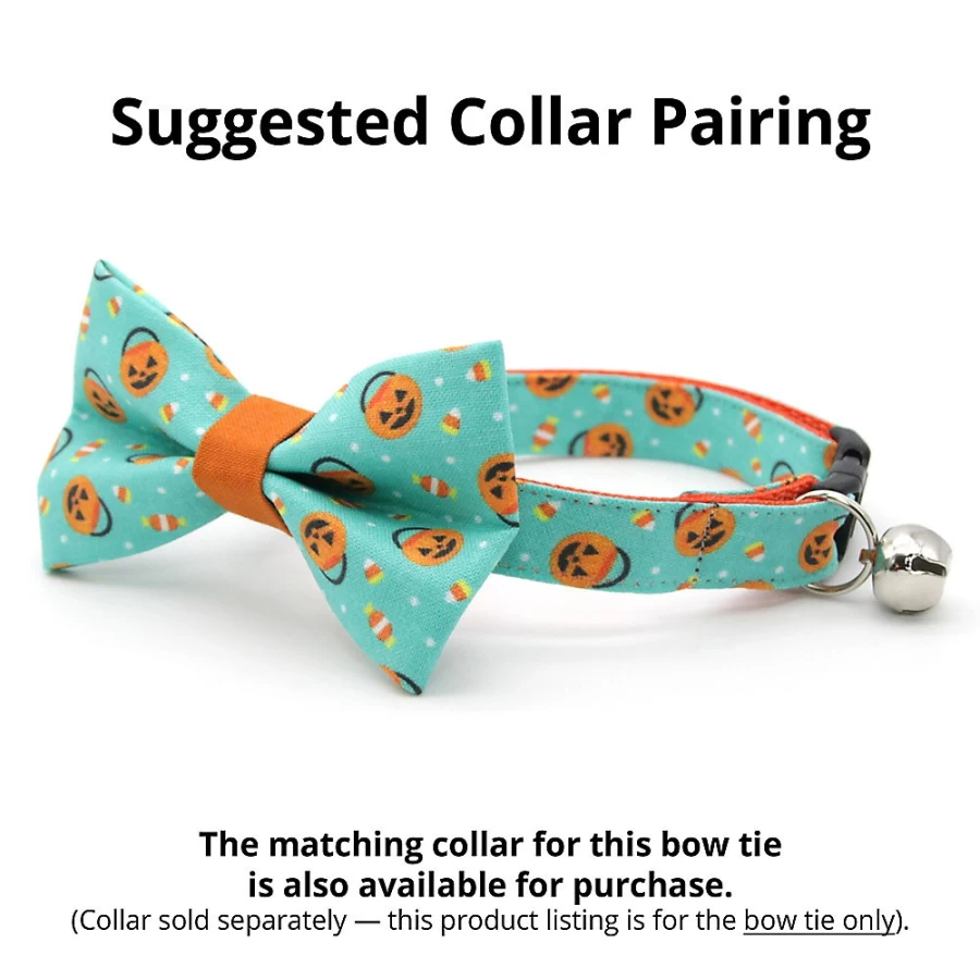 PetSmart Halloween Cat Bow Tie - Made By Cleo Party Pumpkins for Festive Pets