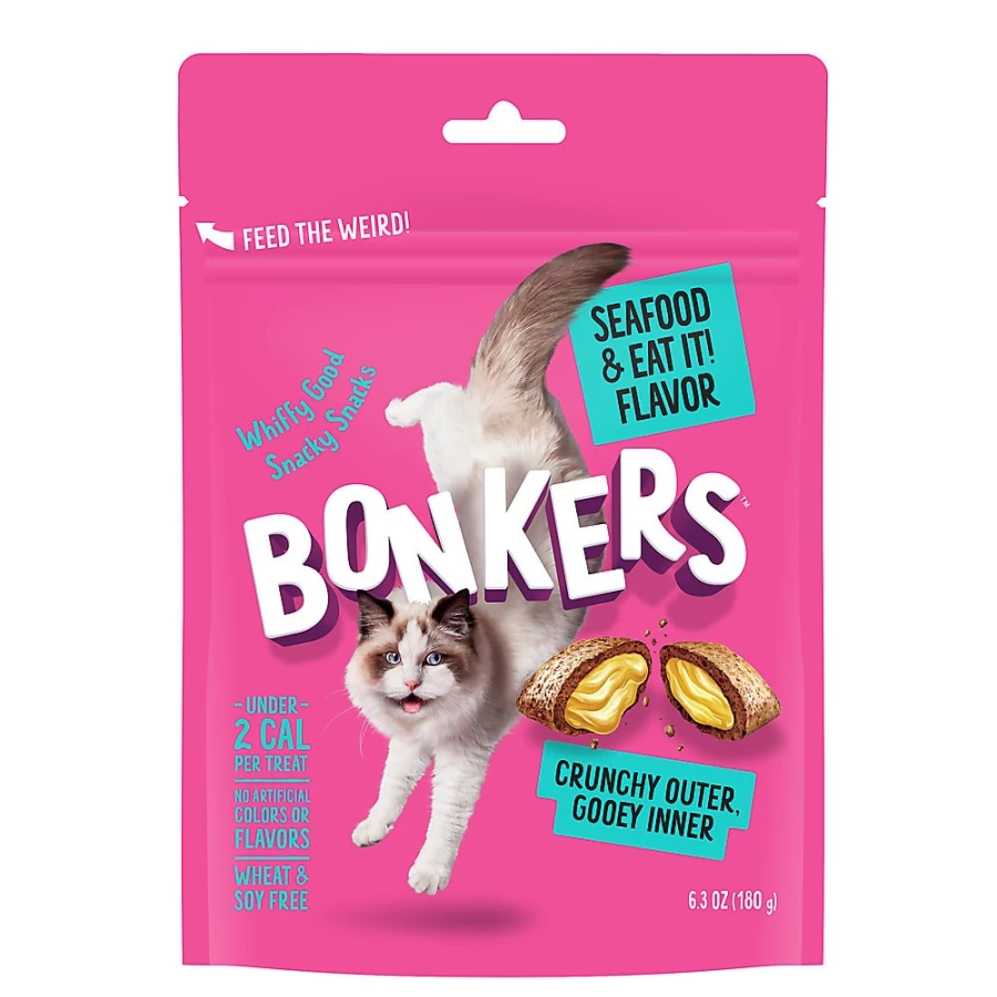 "PetSmart Bonkers Crunchy Cat Treats - Delicious Seafood Flavor for Cats"
