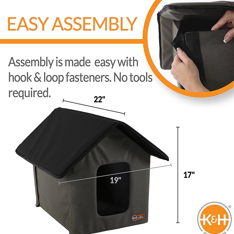 PetSmart KH Outdoor Insulated Kitty Shelter for Cold Weather Protection